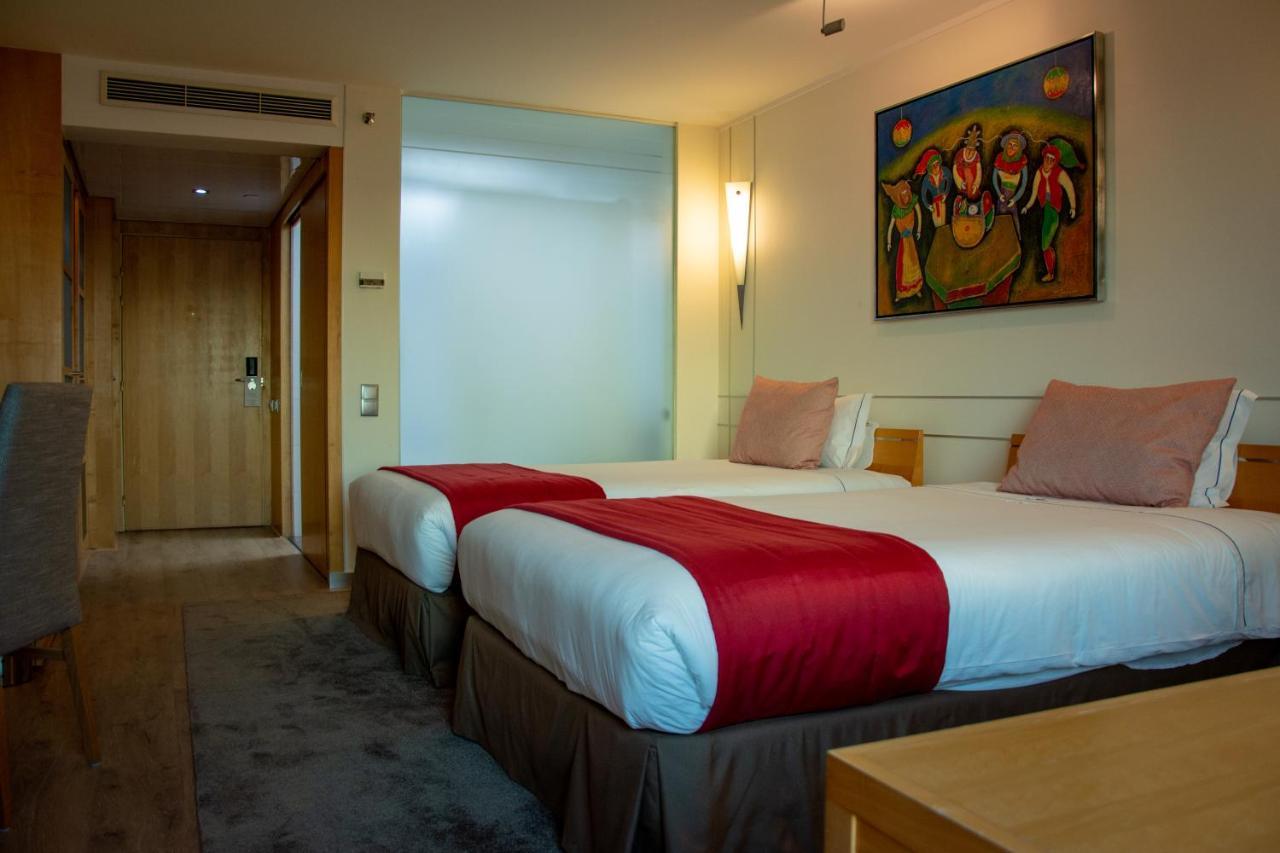 วีไอพี เอ็กเซกคิวทีฟ เอนเตรกัมโปส - โฮเต็ล แอนด์ คอนเฟอเรนซ์ Hotel ลิสบอน ภายนอก รูปภาพ