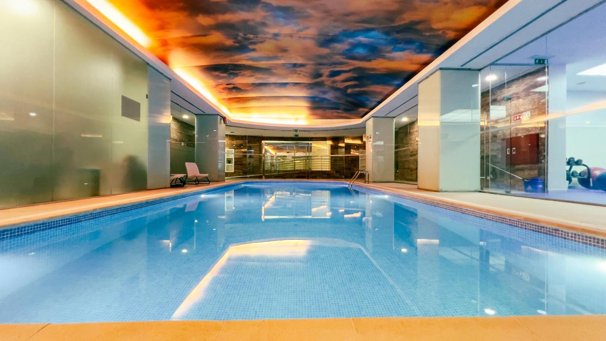 วีไอพี เอ็กเซกคิวทีฟ เอนเตรกัมโปส - โฮเต็ล แอนด์ คอนเฟอเรนซ์ Hotel ลิสบอน ภายนอก รูปภาพ