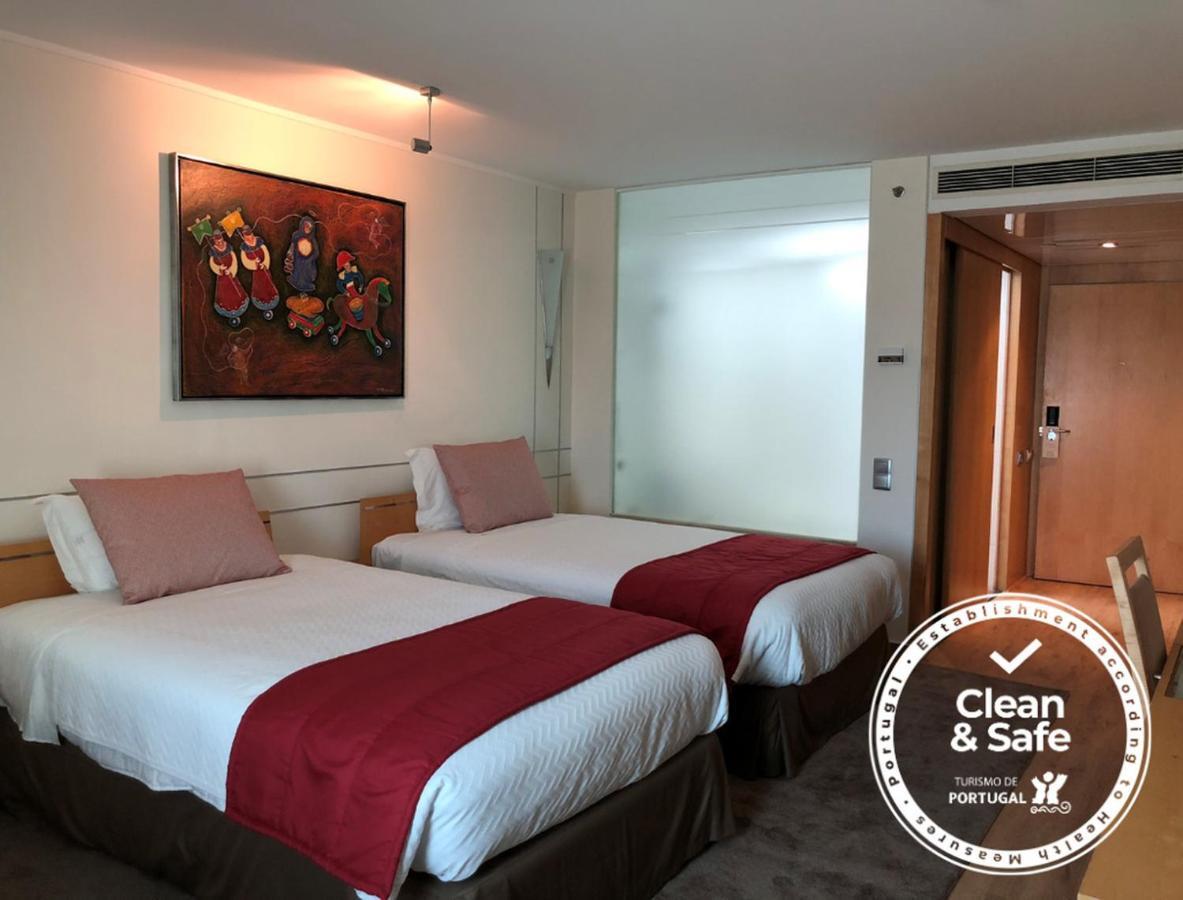 วีไอพี เอ็กเซกคิวทีฟ เอนเตรกัมโปส - โฮเต็ล แอนด์ คอนเฟอเรนซ์ Hotel ลิสบอน ภายนอก รูปภาพ